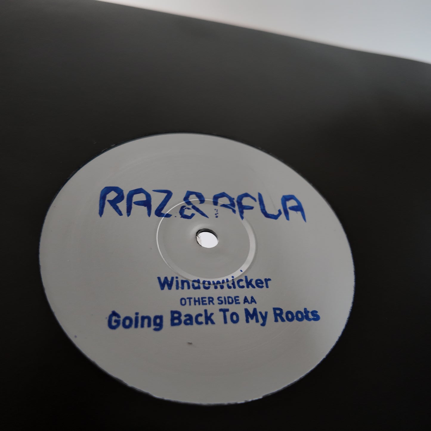 Raz & Afla - Windowlicker / Going back To My Roots