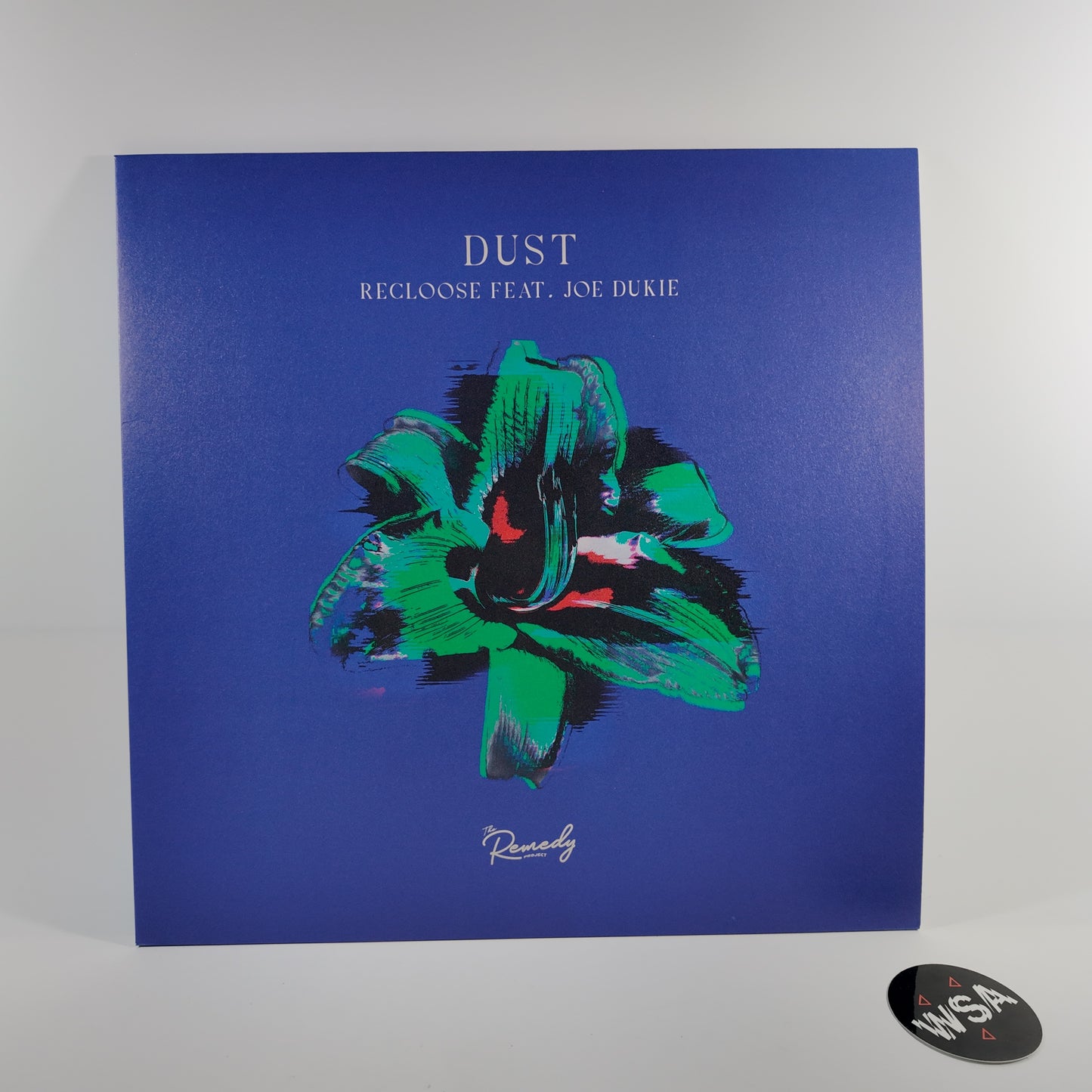 Dust - Recloose Ft Joe Dukie